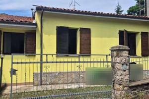 Porzione di casa a Castel d'Aiano (BO)