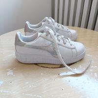 Scarpe da ginnastica con lacci bambina 