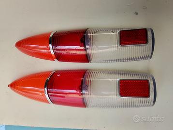 Plastiche luci posteriori Fiat 1800/2300.