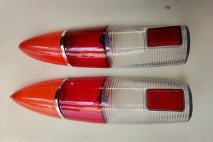 Plastiche luci posteriori Fiat 1800/2300.