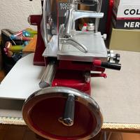 Affettatrice a volavo