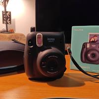 FUJIFILM INSTAX MINI 11 (Pari al nuovo)