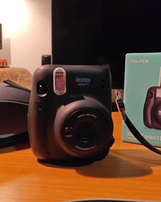 FUJIFILM INSTAX MINI 11 (Pari al nuovo)