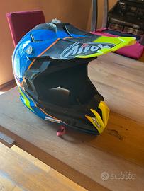 Casco airoh da cross omologato taglia s 55-56