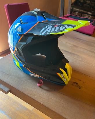 Casco airoh da cross omologato taglia s 55-56