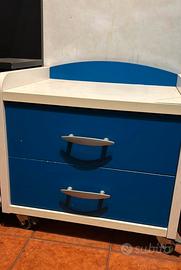 Comodino blu