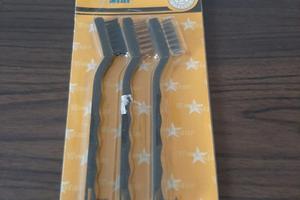 set n.3 spazzole candele