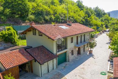 VILLA SINGOLA A SALUZZO