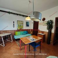 Casa, Tommaso Natale, Palermo.