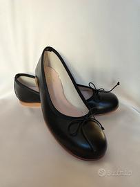 Scarpe nere, ballerine, piatte, basse , comode.