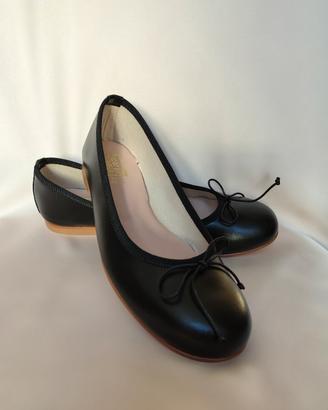 Scarpe nere, ballerine, piatte, basse , comode.