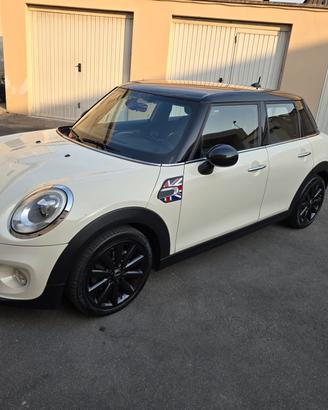 Mini Cooper d 1.5 116cv full perfetta tutta taglia