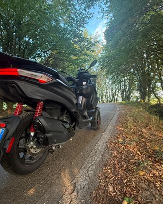 Piaggio MP3 400 Sport HPE – 2024 2000km