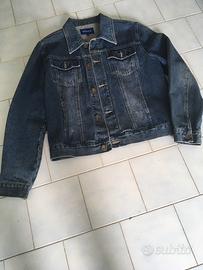 Giubbetto in jeans usato