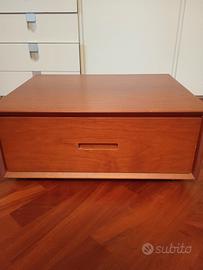 Comodino in ciliegio Poliform