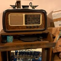 Mobile bar  radio giradischi anni 1930
