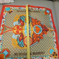 Foulard Moschino