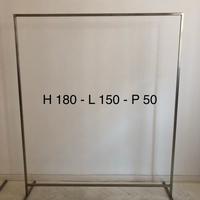 Arredo showroom o negozio abbigliamento