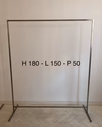 Arredo showroom o negozio abbigliamento