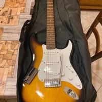 Chitarra elettrica Fender + amp mini Vox