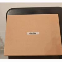 Miu Miu modello   Crystal 