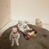 apollo lunar rover con astronauti 