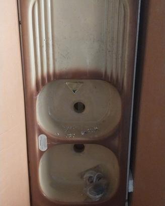 lavandino doppia vasca in ceramica 