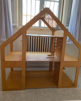 Casa dell bambole/barbie by Liliane