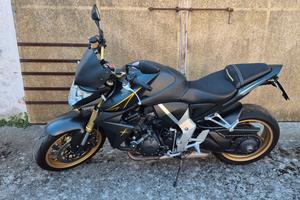 Honda Cb1000r