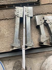 Piedini stazionamento