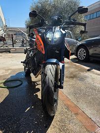 DUKE 125