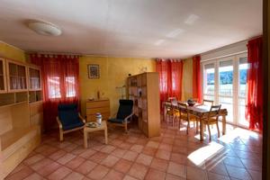 Taino ampio trilocale