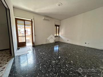 3 LOCALI A SALERNO