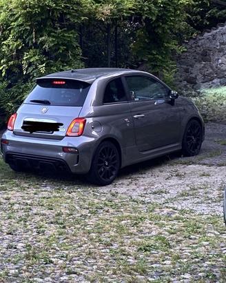 Abarth pista 595