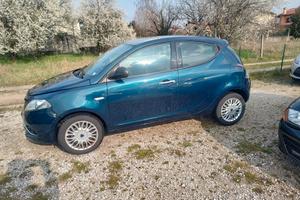 Lancia Ypsilon 1.2 69 CV 5 porte 2016