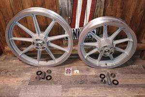 Cerchi in lega Harley-Davidson 9 razze