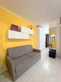 Bilocale recente a 200 metri dal mare SE/036