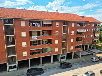 Appartamento di 100 m² con 5 locali a Cuneo
