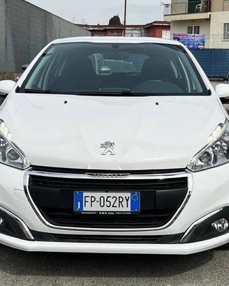 Peugeot 208 BlueHDi 75 CV 55 KW 5 porte Allure