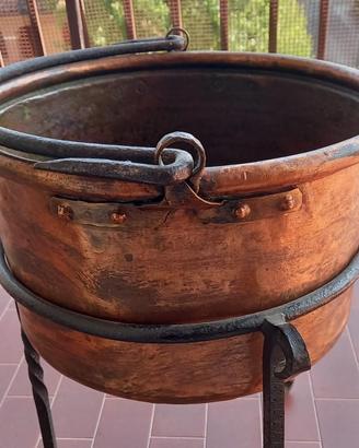 Paiolo in rame cm 32 con supporto ferro battuto