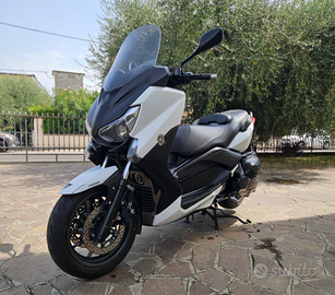 Yamaha x-max 400 - 2015 ABS 20.000 KM