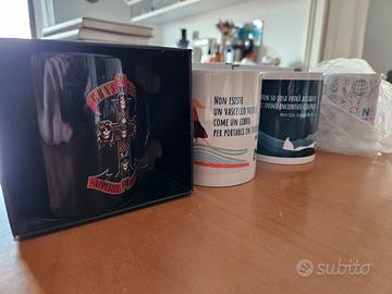 Set 4 tazze Mai Usate Guns IBS Colazione scatole