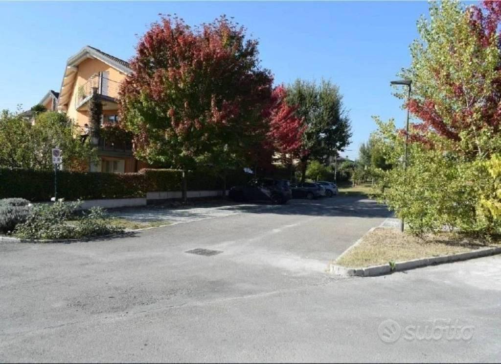Immobile in asta di 821 m² a Castelvetro di Modena - Vista 2