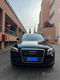 Audi q5 s-tronic perfetta - motore nuovo