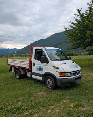 Iveco Daily ribaltabile del 2000