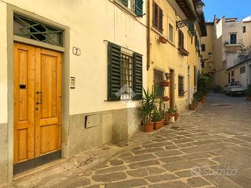 2 LOCALI A FIRENZE
