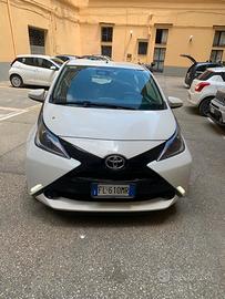 TOYOTA Aygo 2ª serie - 2017