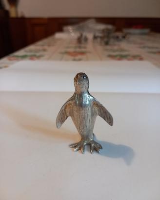 Pinguino in miniatura in argento massiccio 800