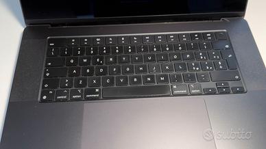 MacBook Pro M3 16" 18Gb SSD 1tb (fine 2023)