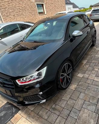 Audi A1 S1 SPB 2.0 TFSI quattro